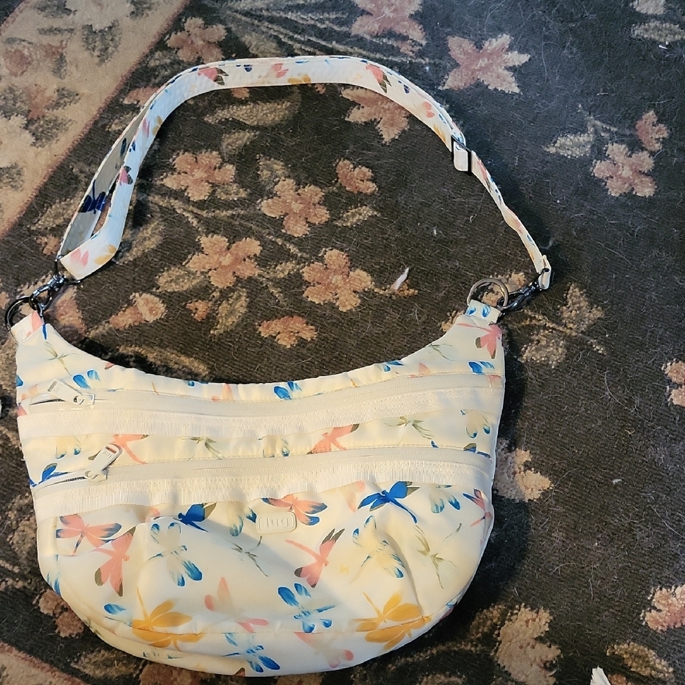 Lug Cream and Blue Shoulder Bag with Stylish Appeal